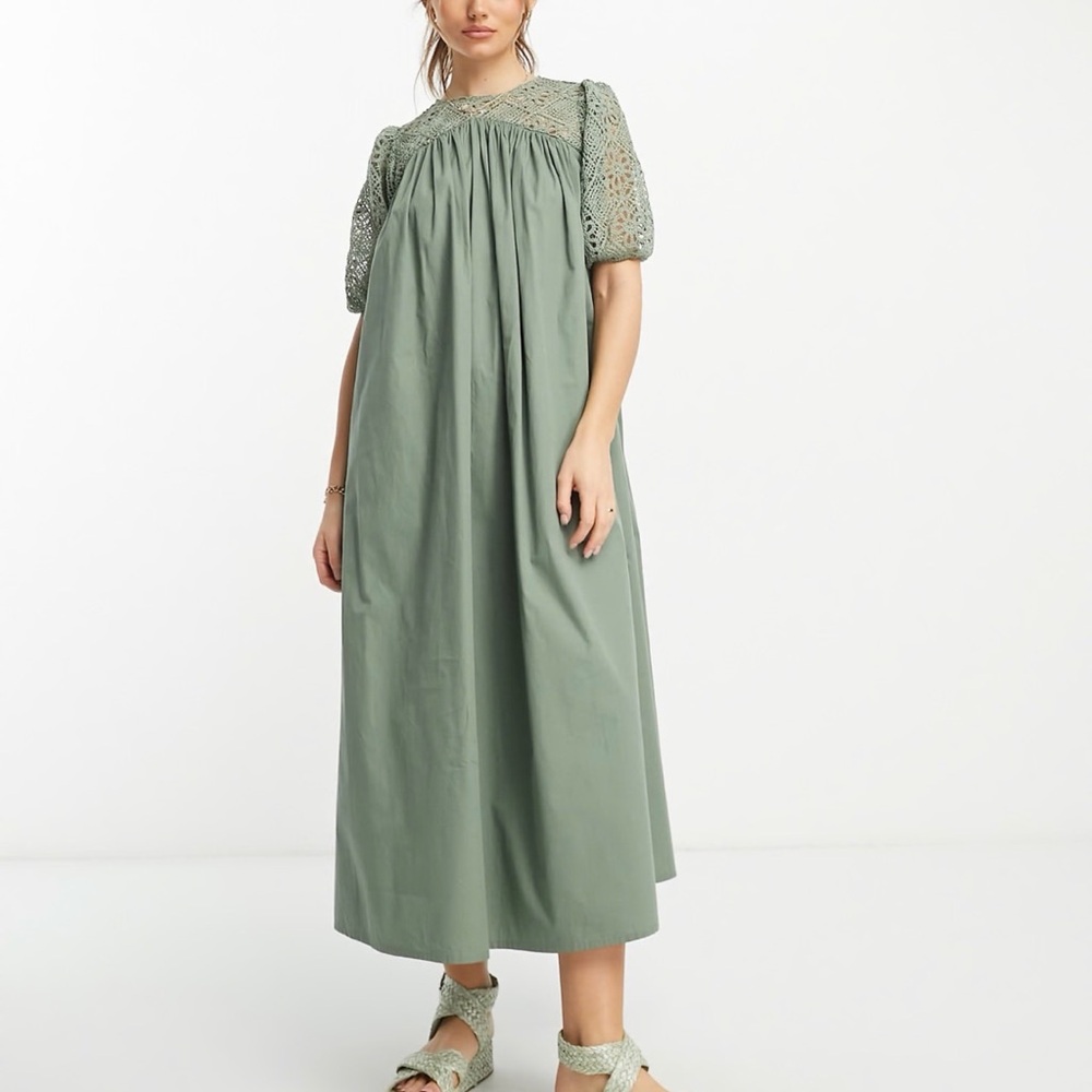 Woman Olive Green Crochet Puff Sleeve Dress